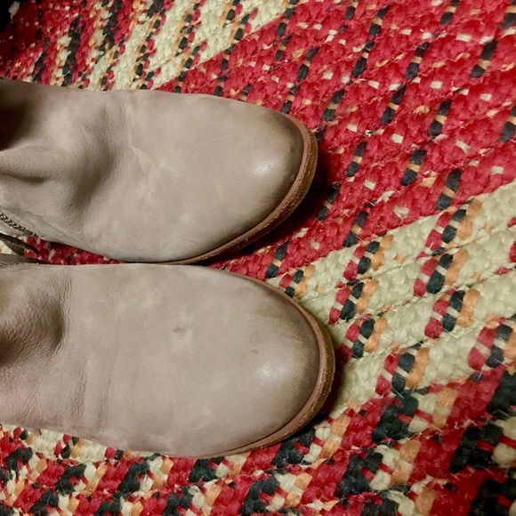 Sam Edelman Leather Booties 🎄 - Picture 4 of 6